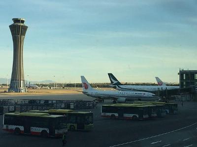 China's air passenger volumes up nearly 5% in first quarter