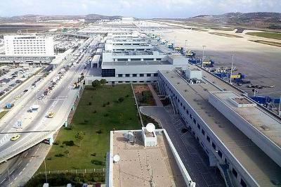 Греция продаст 30% акций аэропорта Афин в рамках IPO в феврале